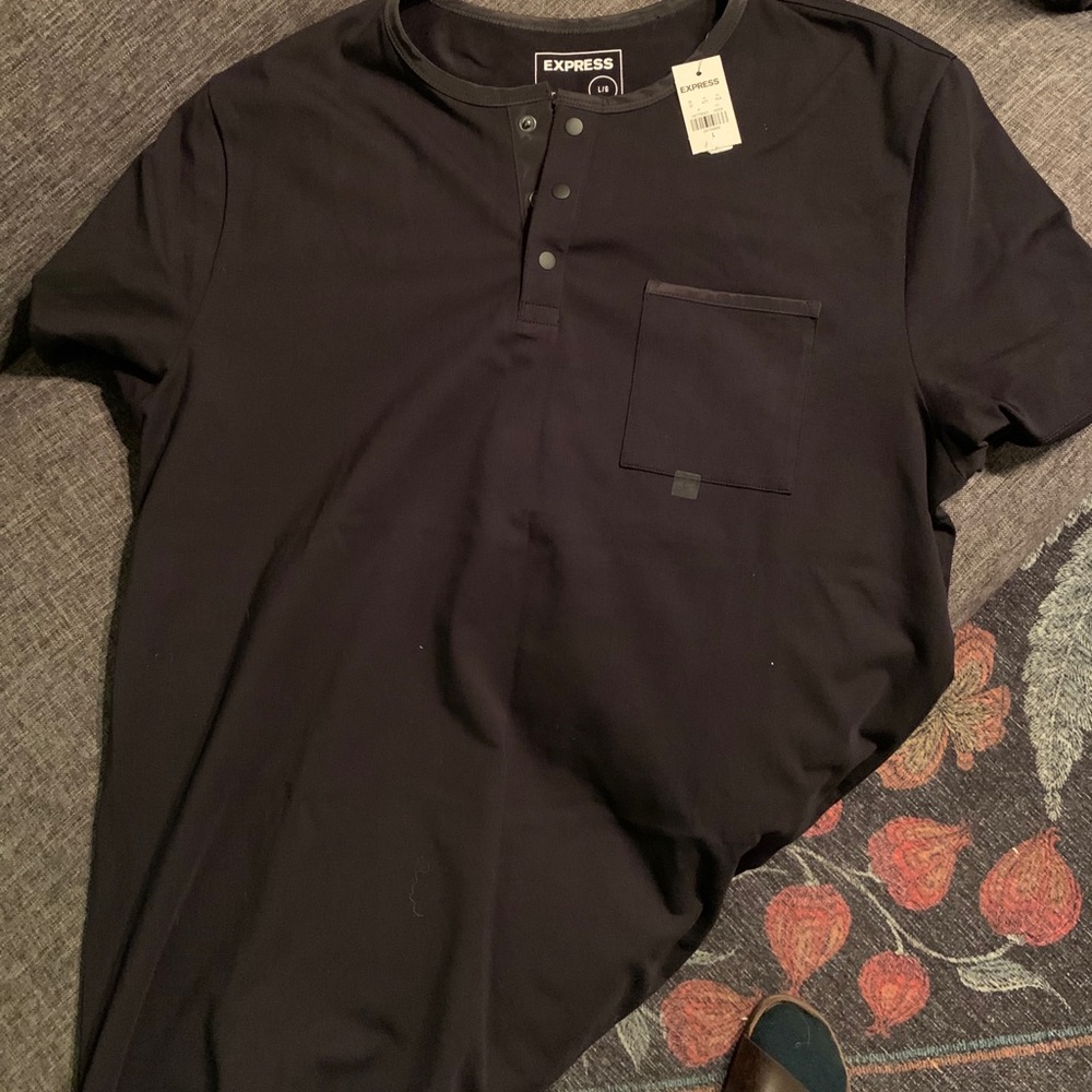Express T-shirt